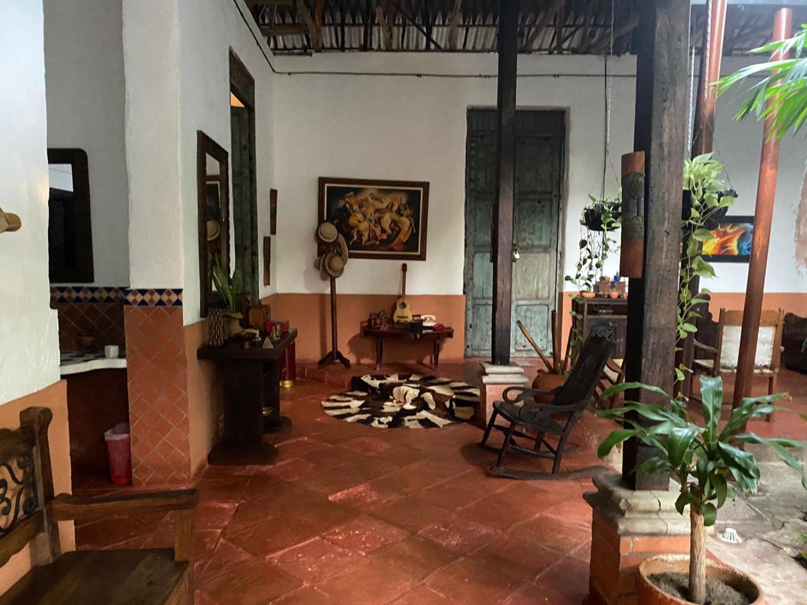 Hotel Dona Hilda San Martin  Extérieur photo